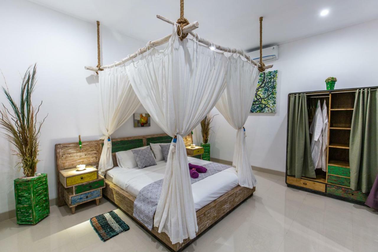 MasBro ART villas Seminyak Exterior foto